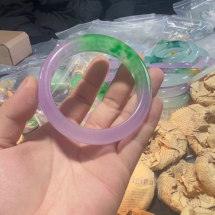 翡翠颈饰未镶嵌价格