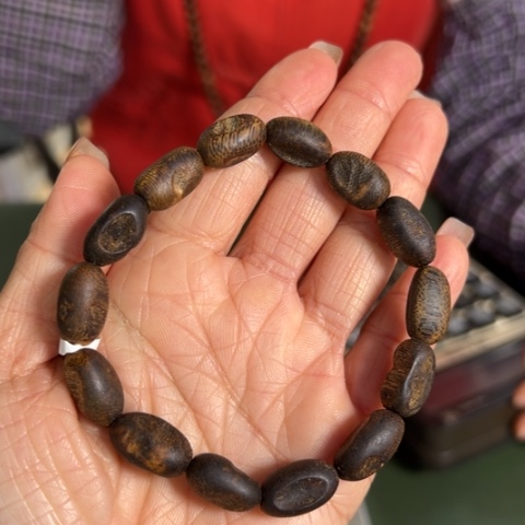 沉香手串红土乌身虫漏沉水9克卡0.8多样性发1串