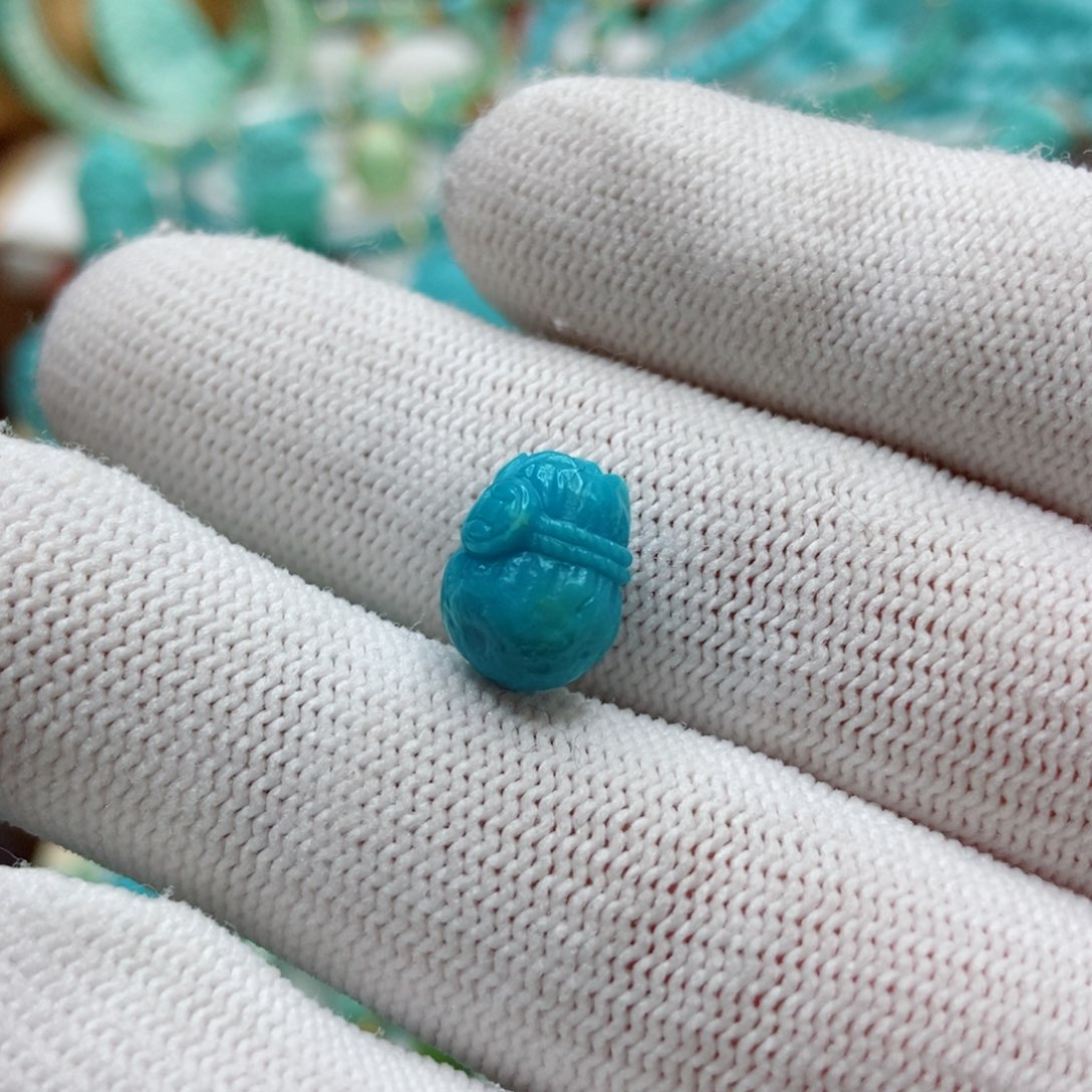 绿松石珠子未镶嵌