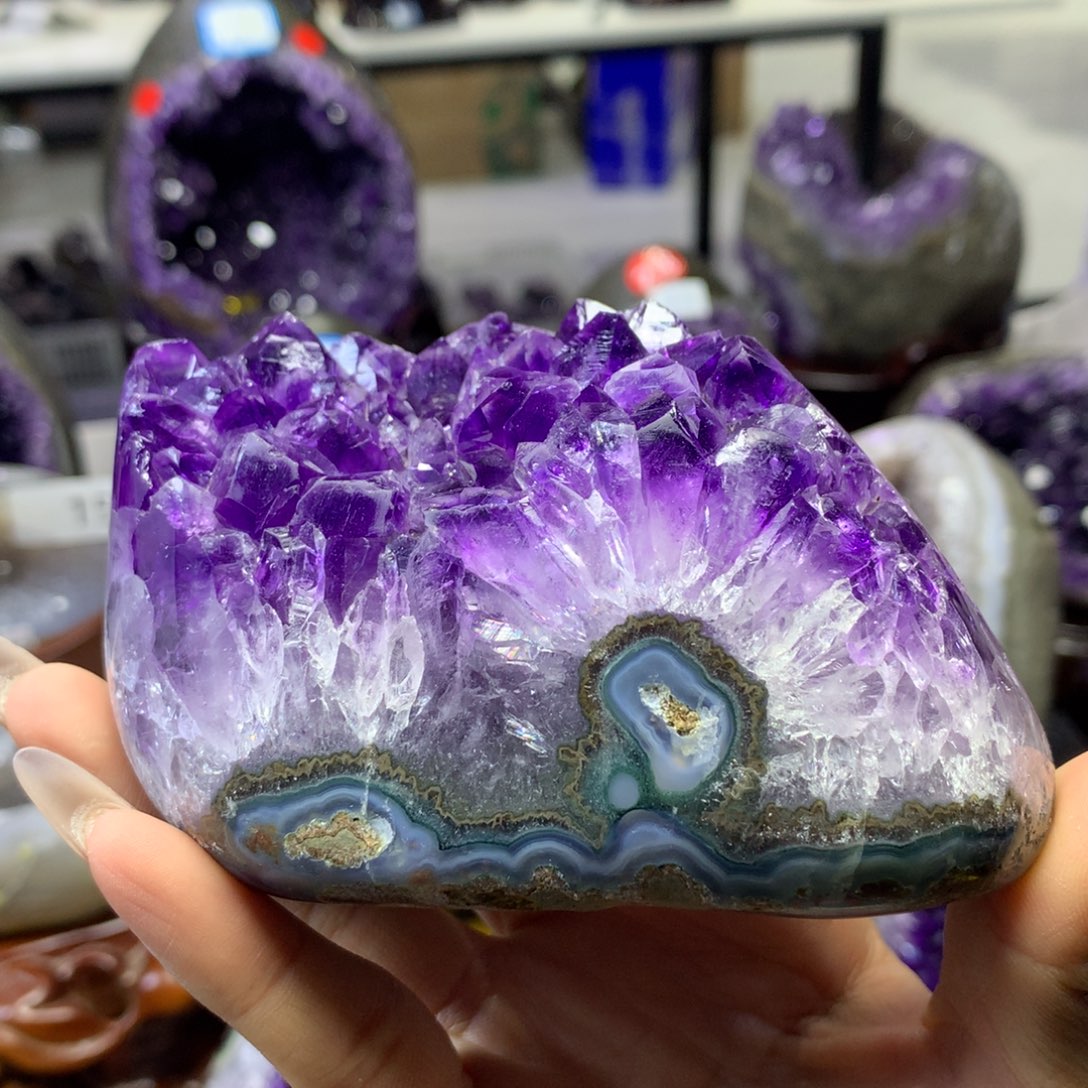 水晶摆件婷未镶嵌