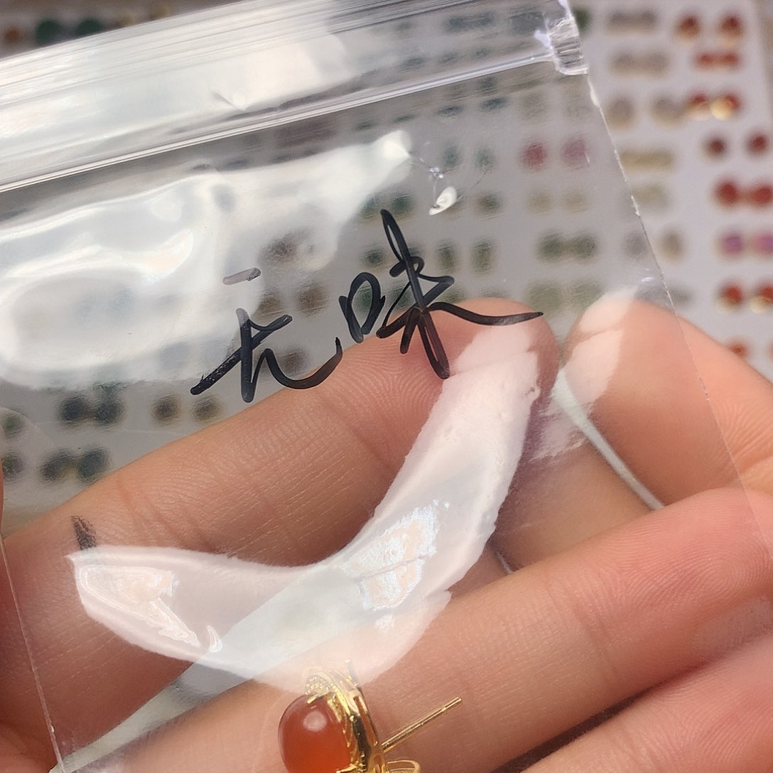 银S925镀金镶嵌南红玛瑙耳饰无*