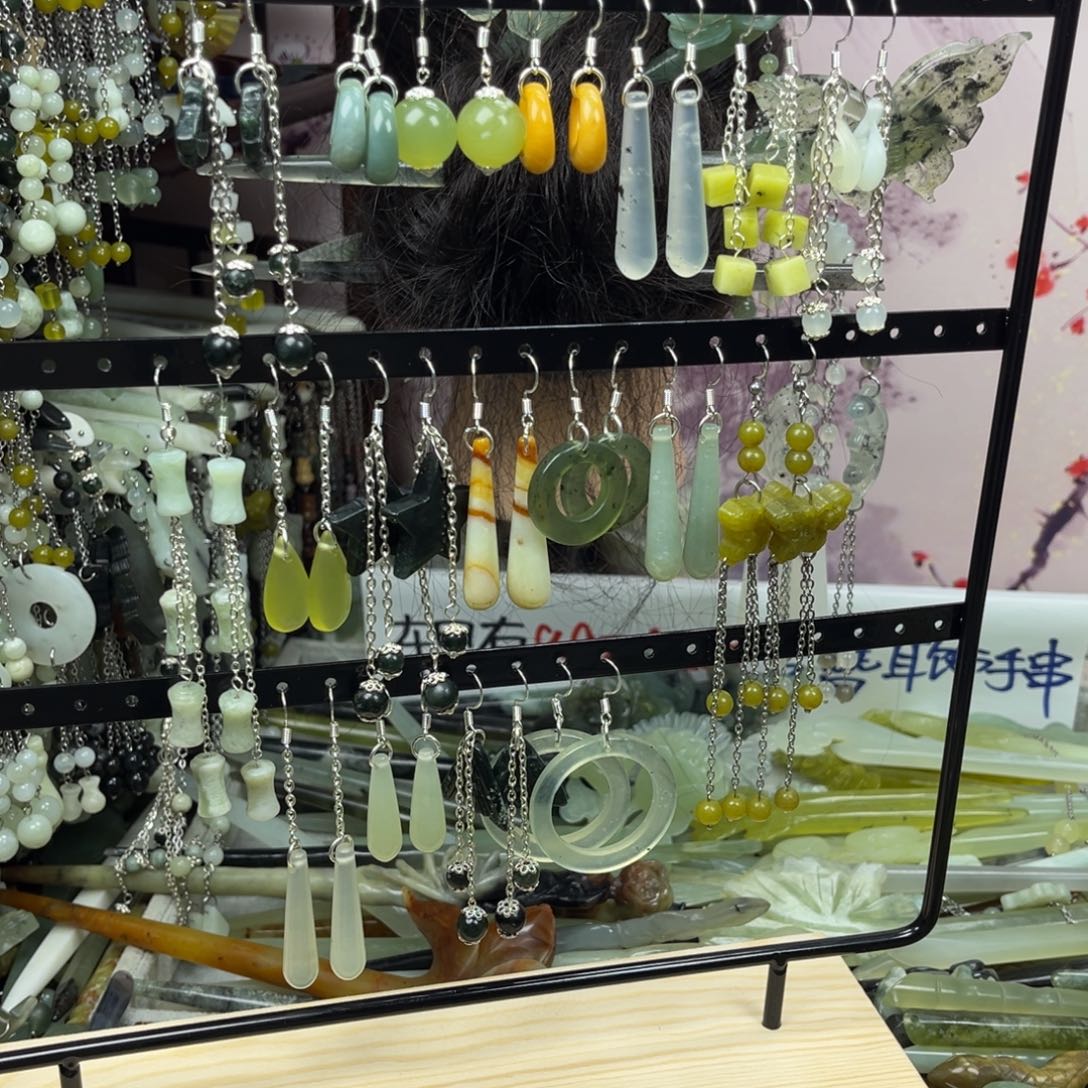 岫玉未镶嵌发饰39.9任选两对岫玉耳坠