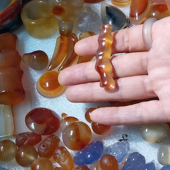 若***雪玛瑙/玉髓未镶嵌简单