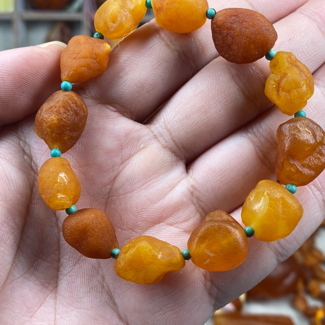 琥珀未镶嵌珠宝奇石