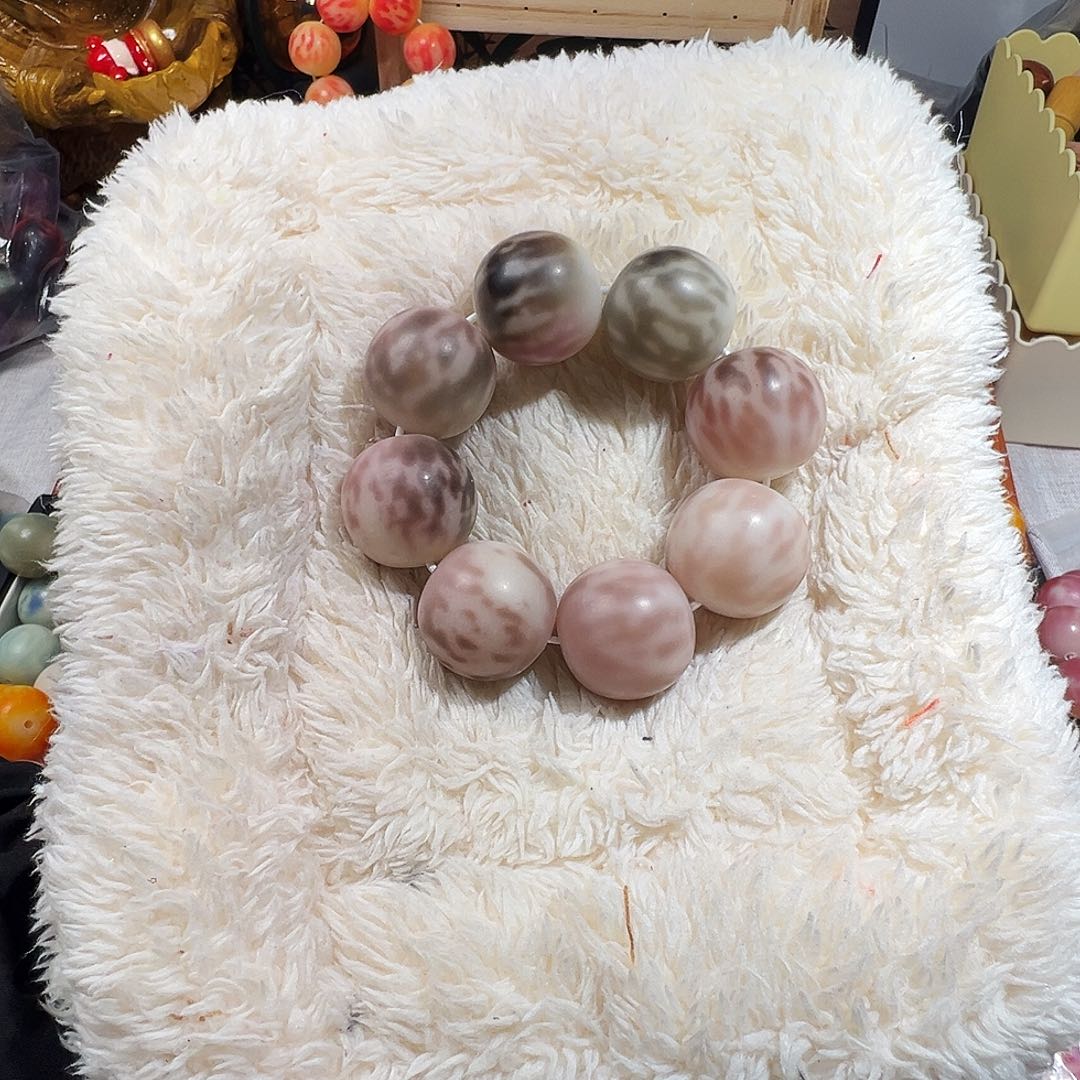 菩提根/象牙果吊坠卡24手捻粉黑