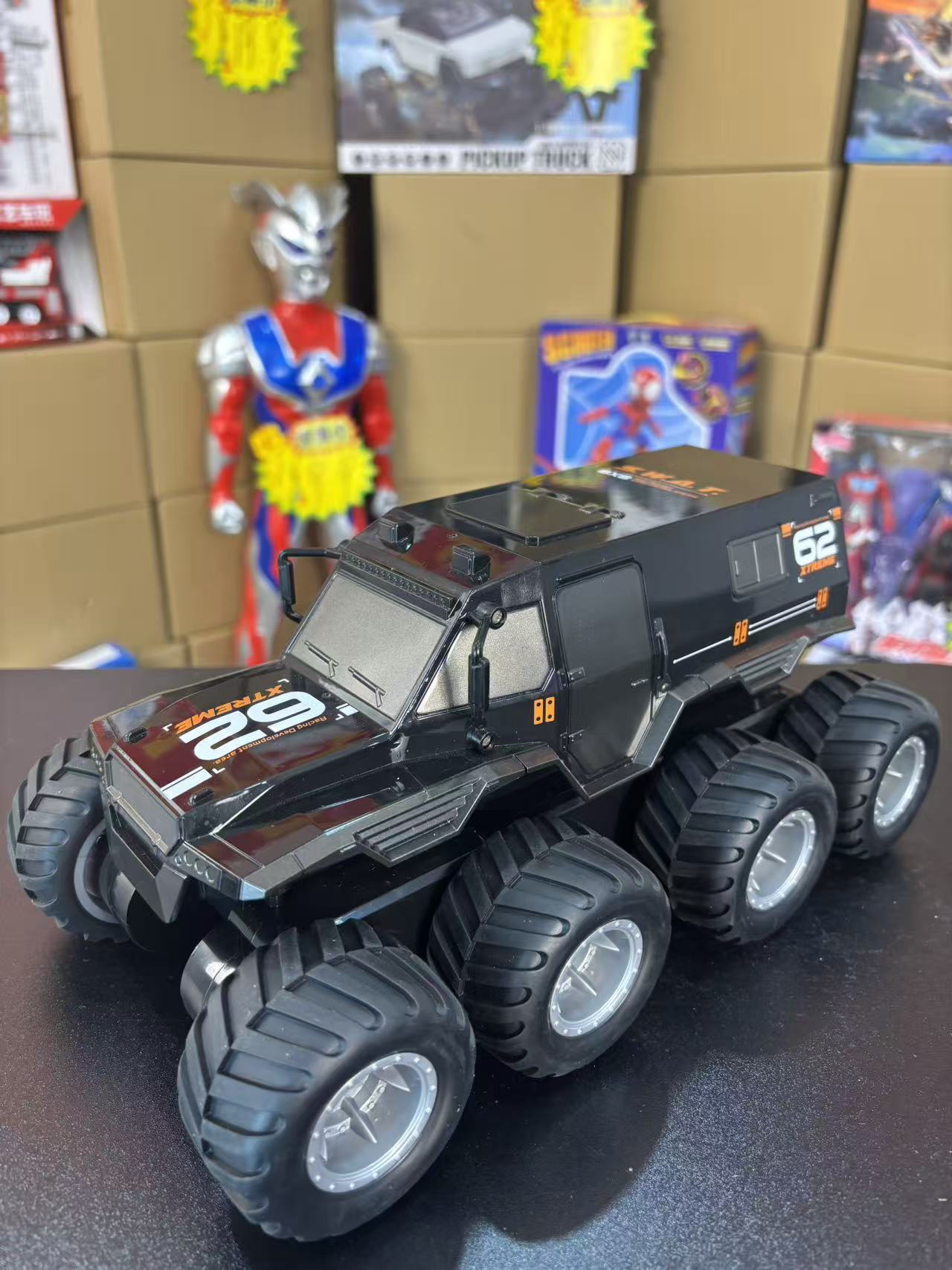 新款公路之王大号八轮惯性越野车黑色科学实验玩具  电商盒发货ls