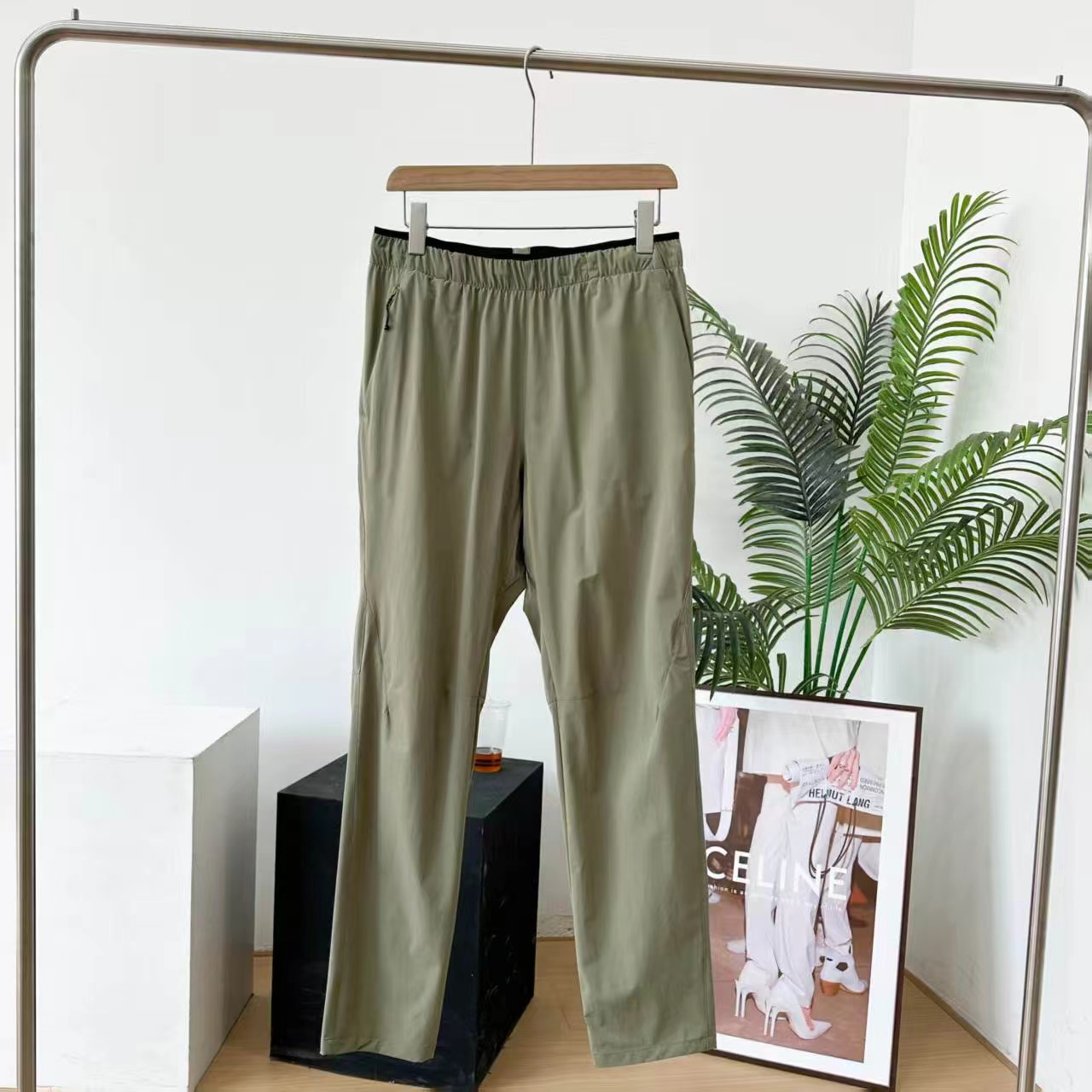 小石头速干吸湿排汗弹力舒适日常登山徒步情侣款