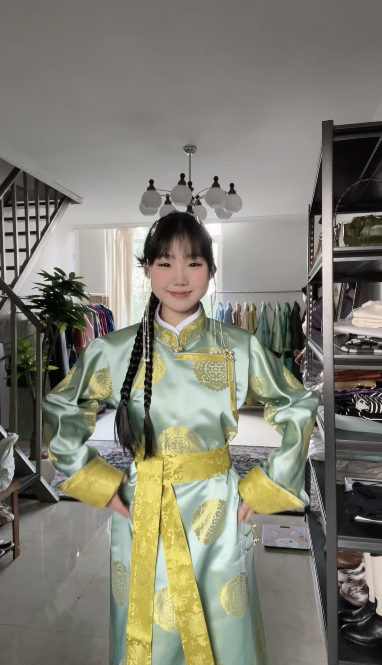 女士时尚优雅新款元素百褶长袍