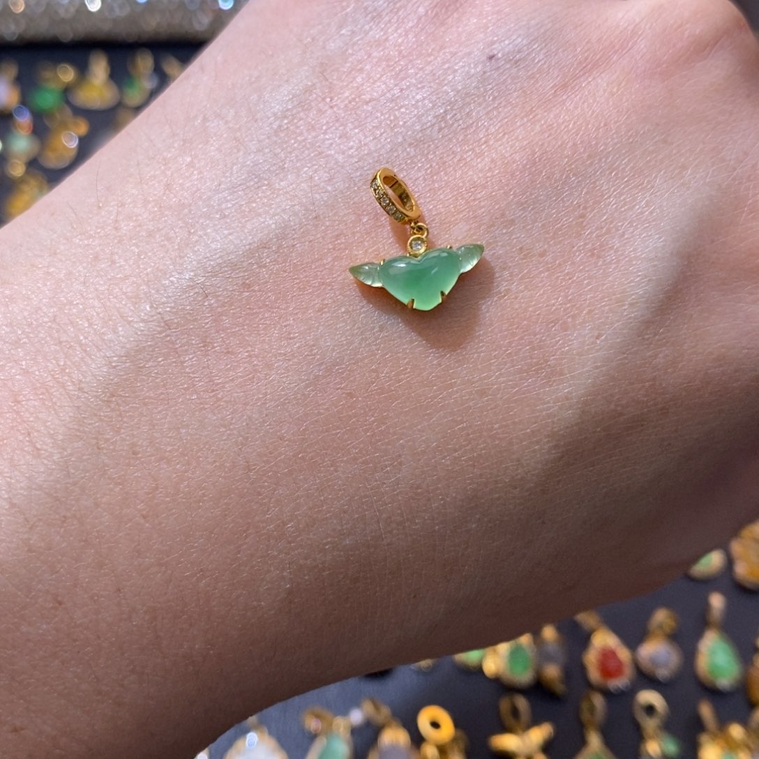 言***言翡翠18K金镶嵌颈饰翡翠