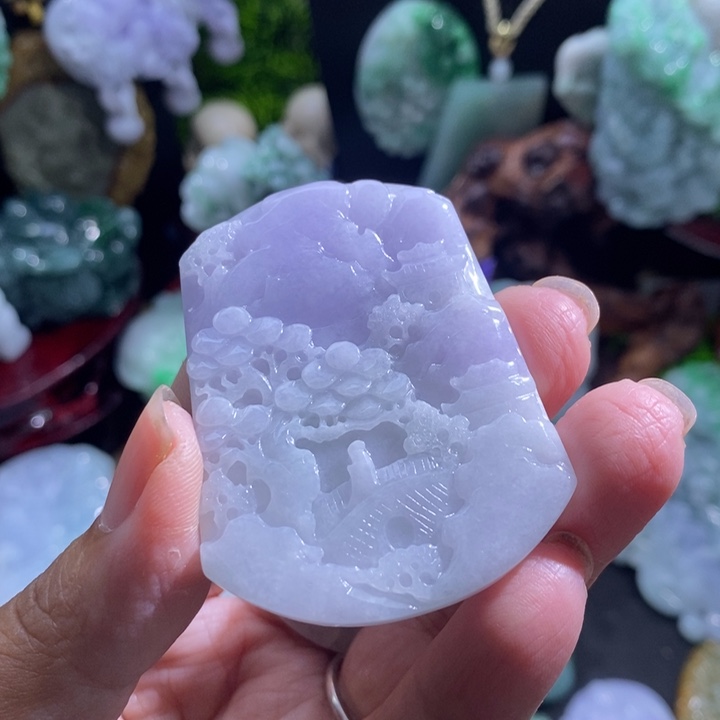 【闪购商品】颈饰未镶嵌翡翠山水