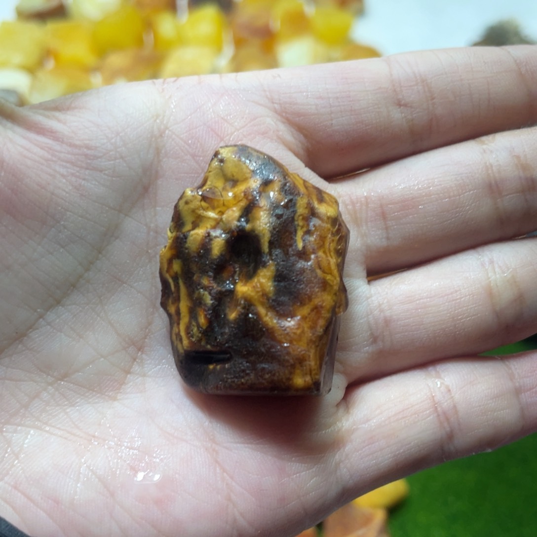 定制琥珀天然原矿