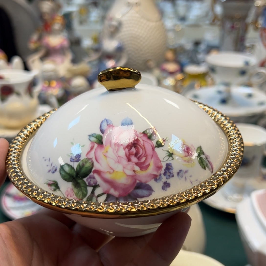 鹿与海陶瓷艺术家作品