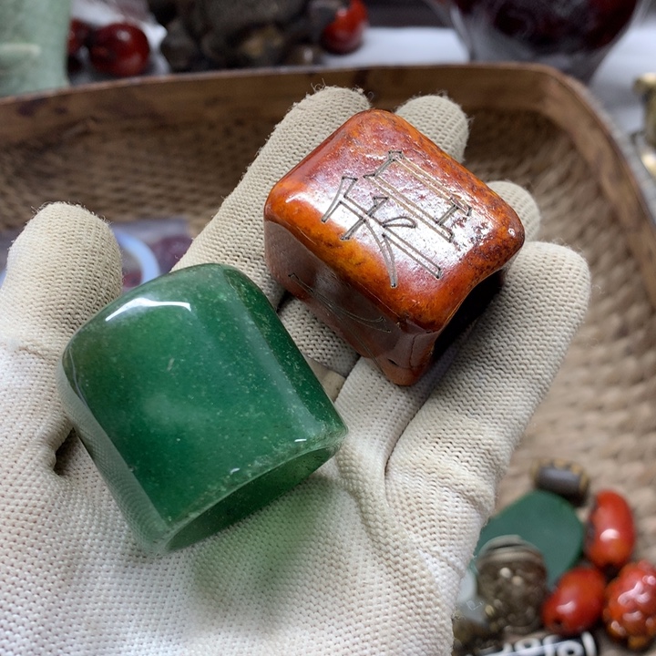 B***.琉璃手工艺品头像就是个人是比较适合你呢