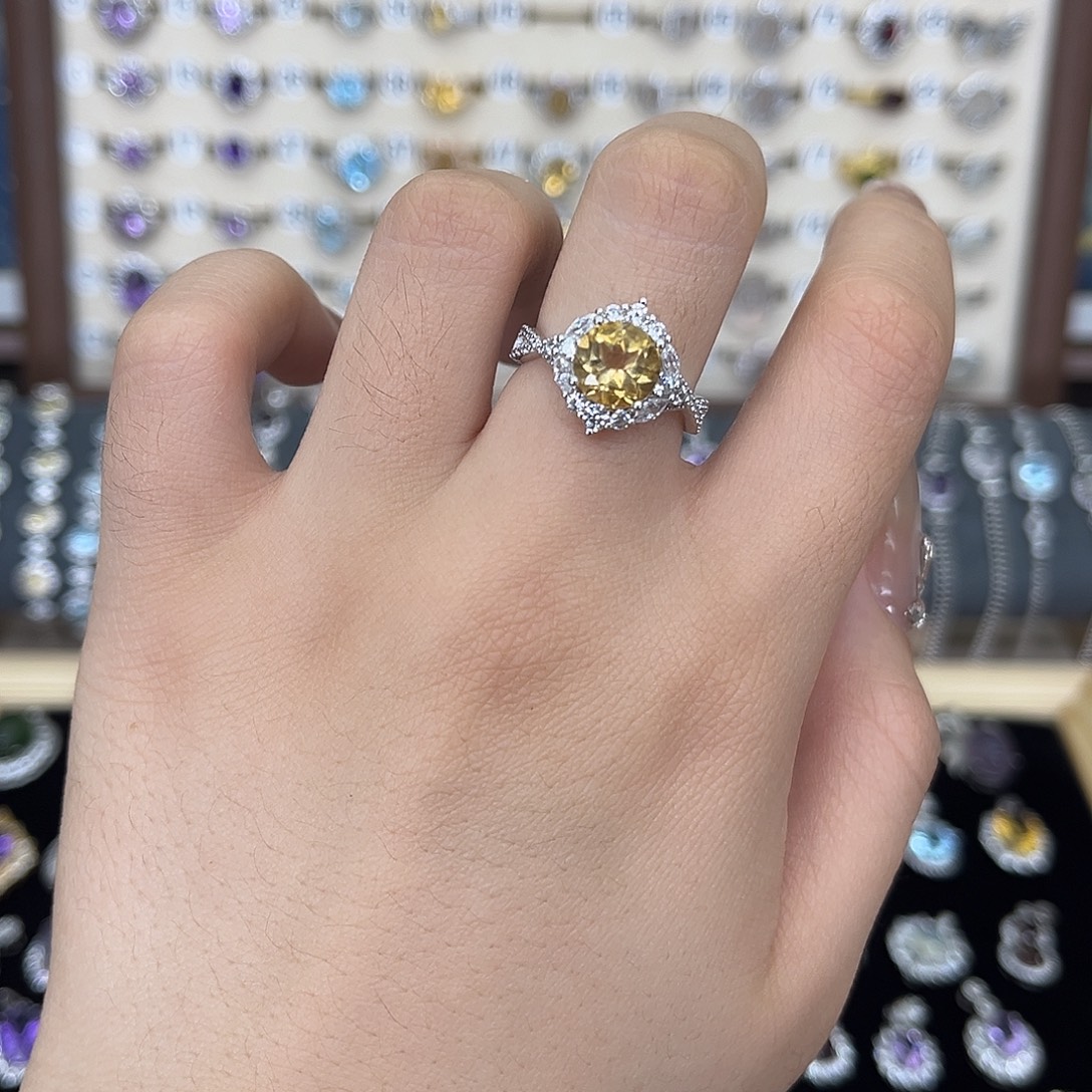 银S925镶嵌黄晶戒指