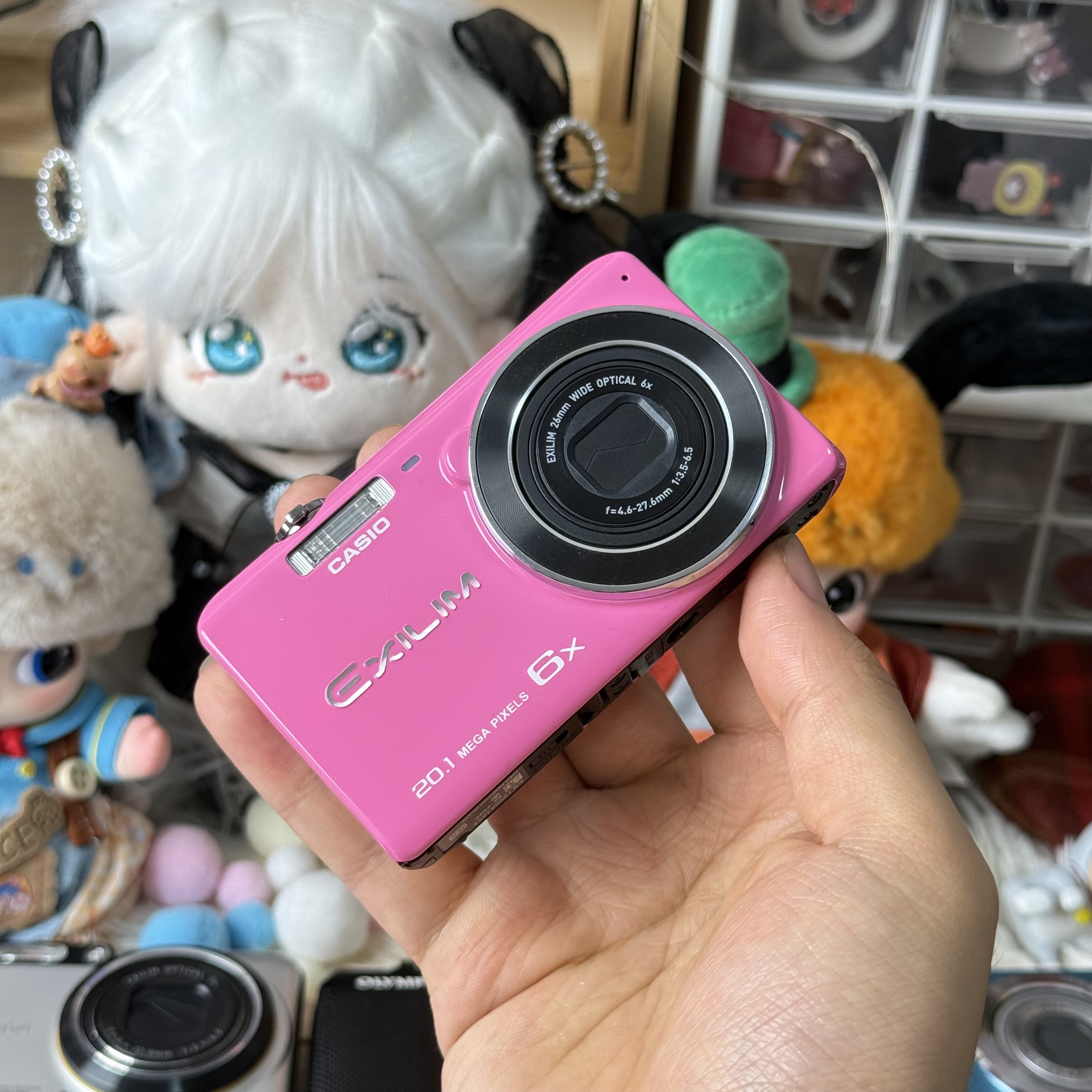 95新 Casio/卡西欧 卡西欧zs35樱花粉2000万像素冷白滤镜多带配件