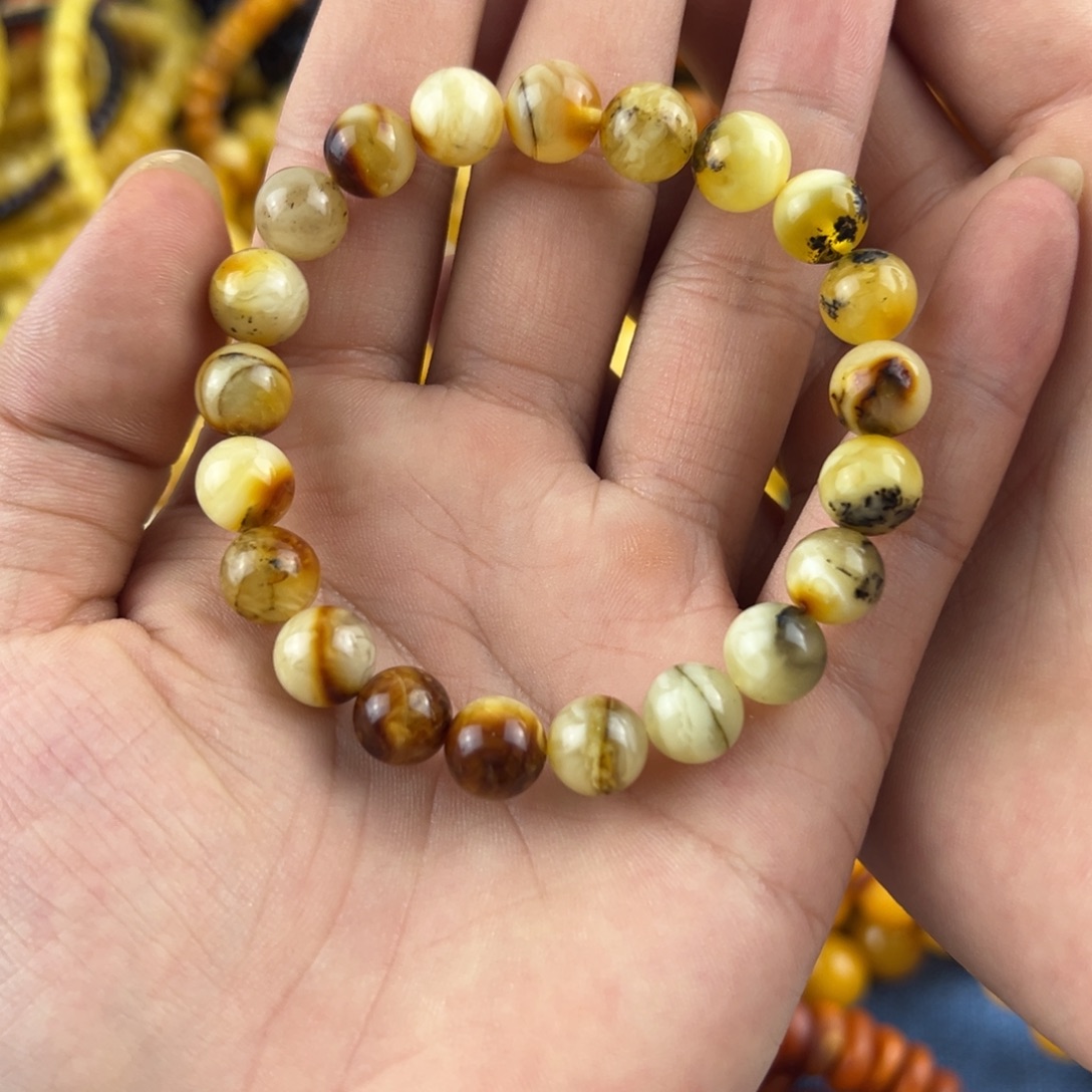 未镶嵌琥珀珠宝奇石