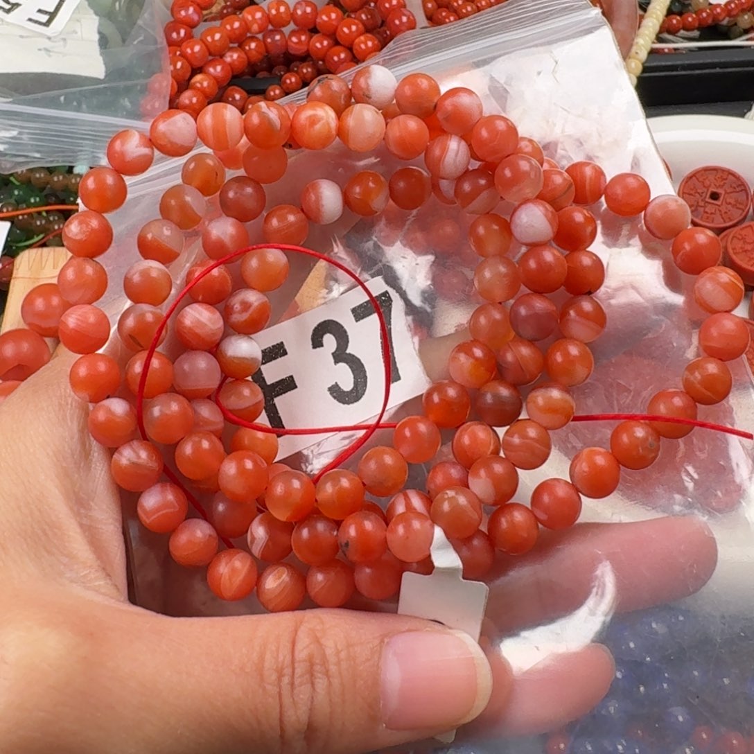 南红玛瑙未镶嵌珠宝奇石7