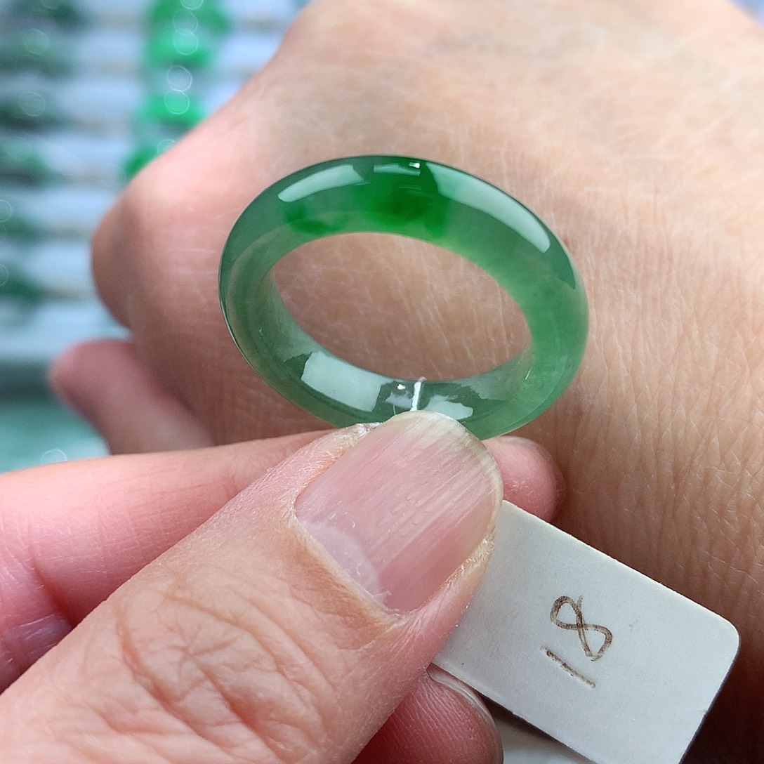 未镶嵌戒指翡翠18号
