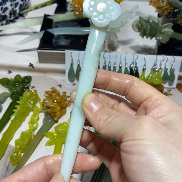 蛇纹石玉发簪未镶嵌驻****所