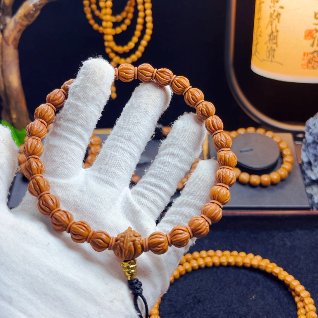 我****桃核吊坠野生桃核