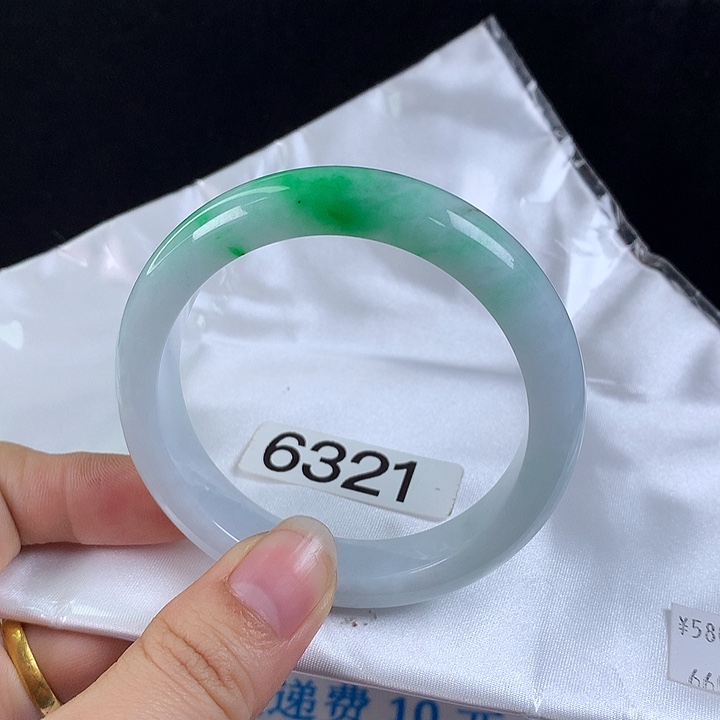 翡翠未镶嵌手镯54圈 阳春白雪