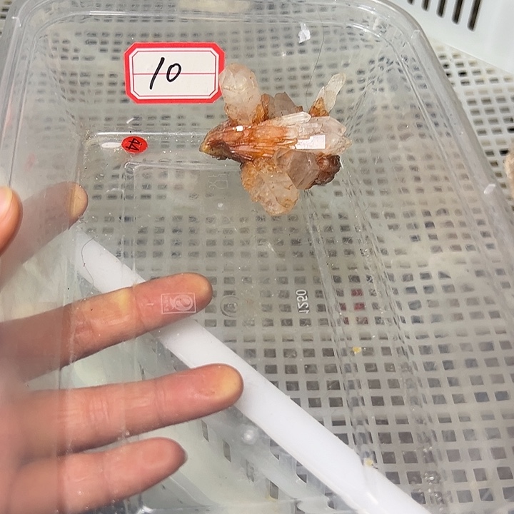 M***K未镶嵌水晶珠宝半成品