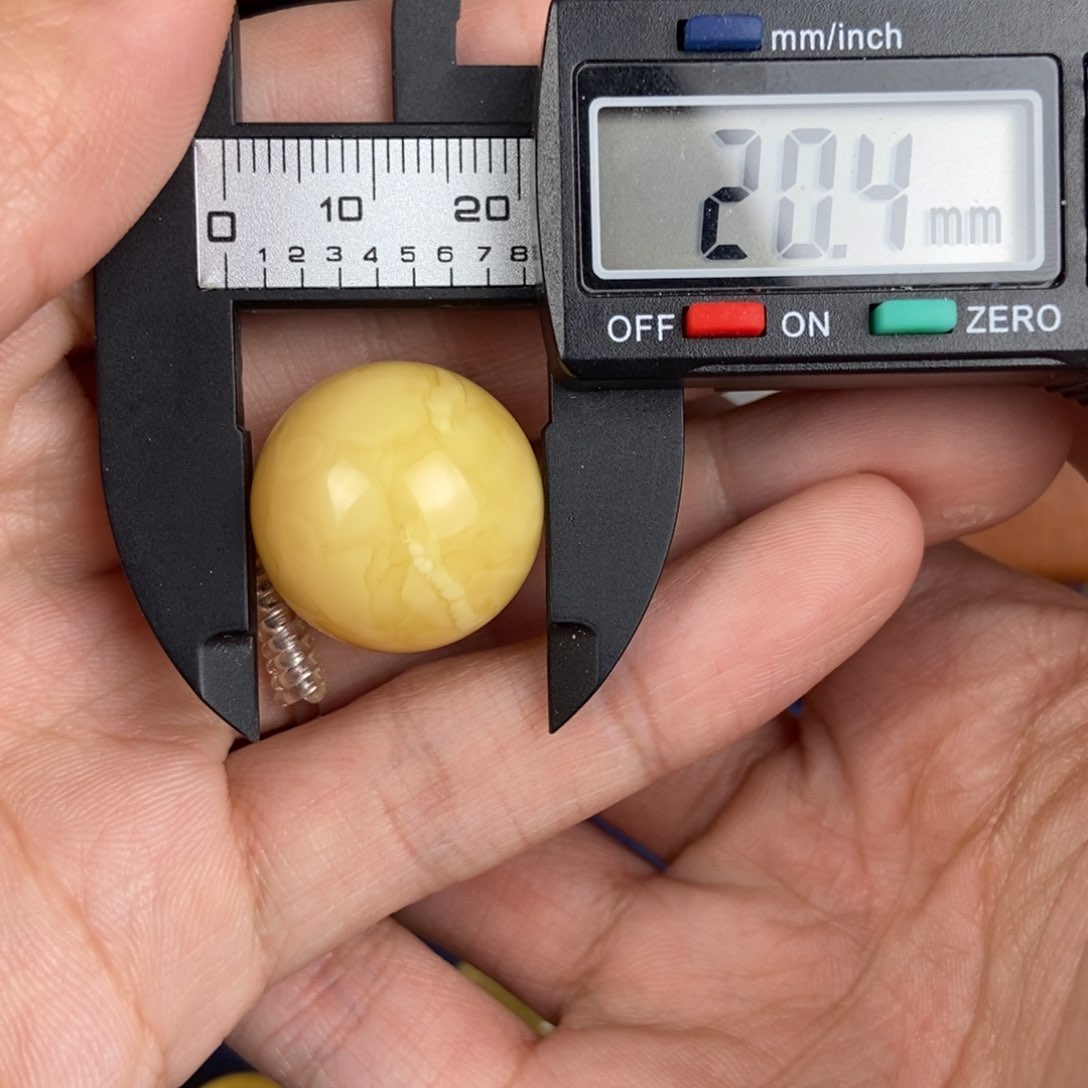 琥珀裸石未镶嵌用****6蜜蜡