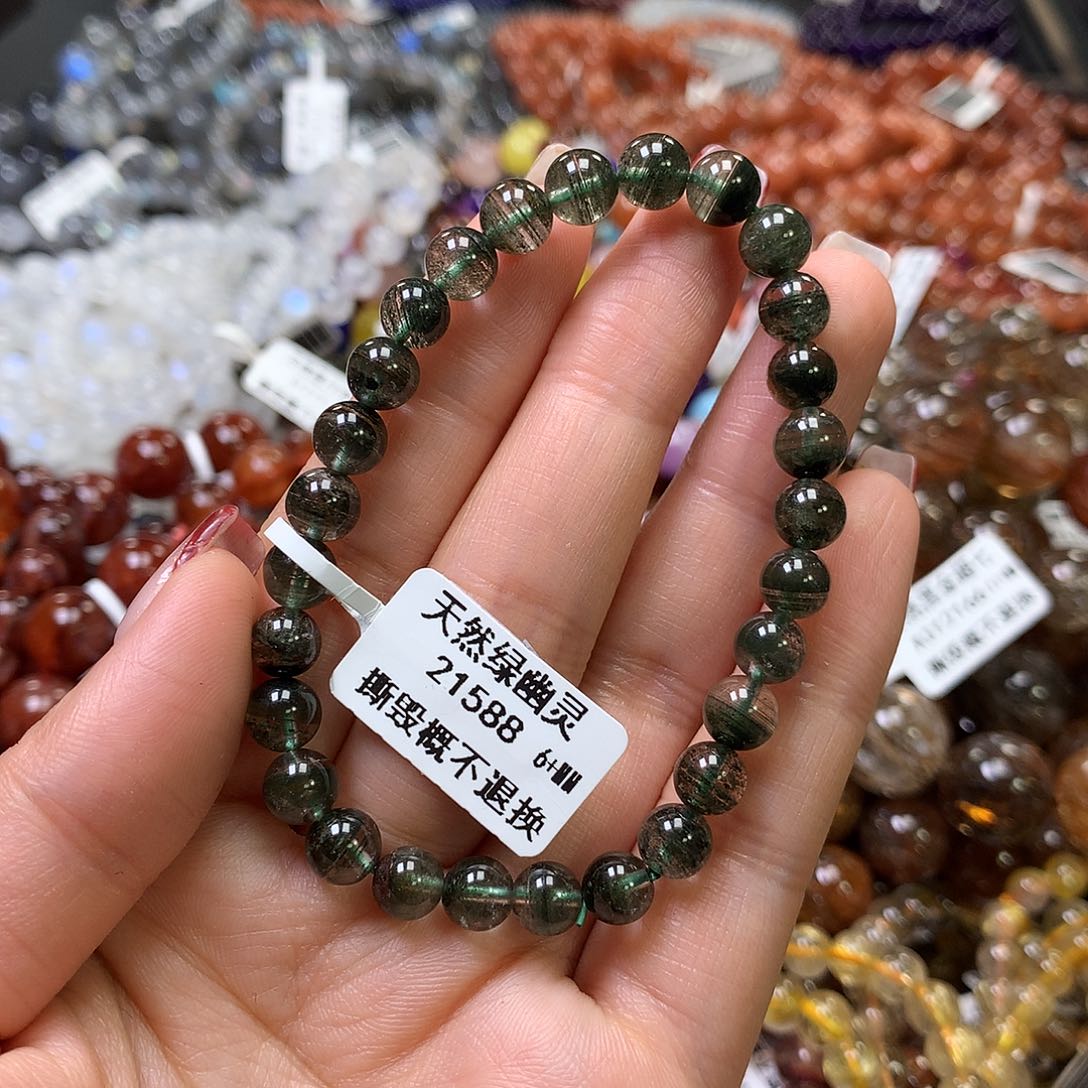 水晶手链未镶嵌，