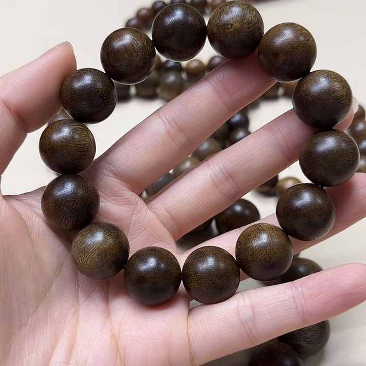 随***n沉香手串沉香手串16