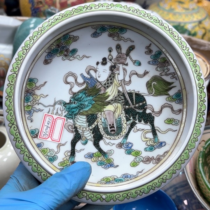 摆件瓷器摆件 瓷器摆件