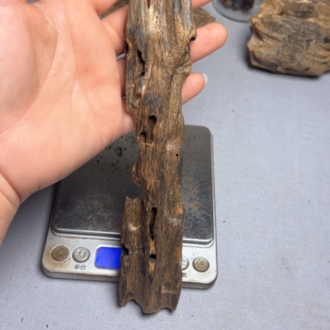 沉香沉香枕沉香奇楠乌身41.8