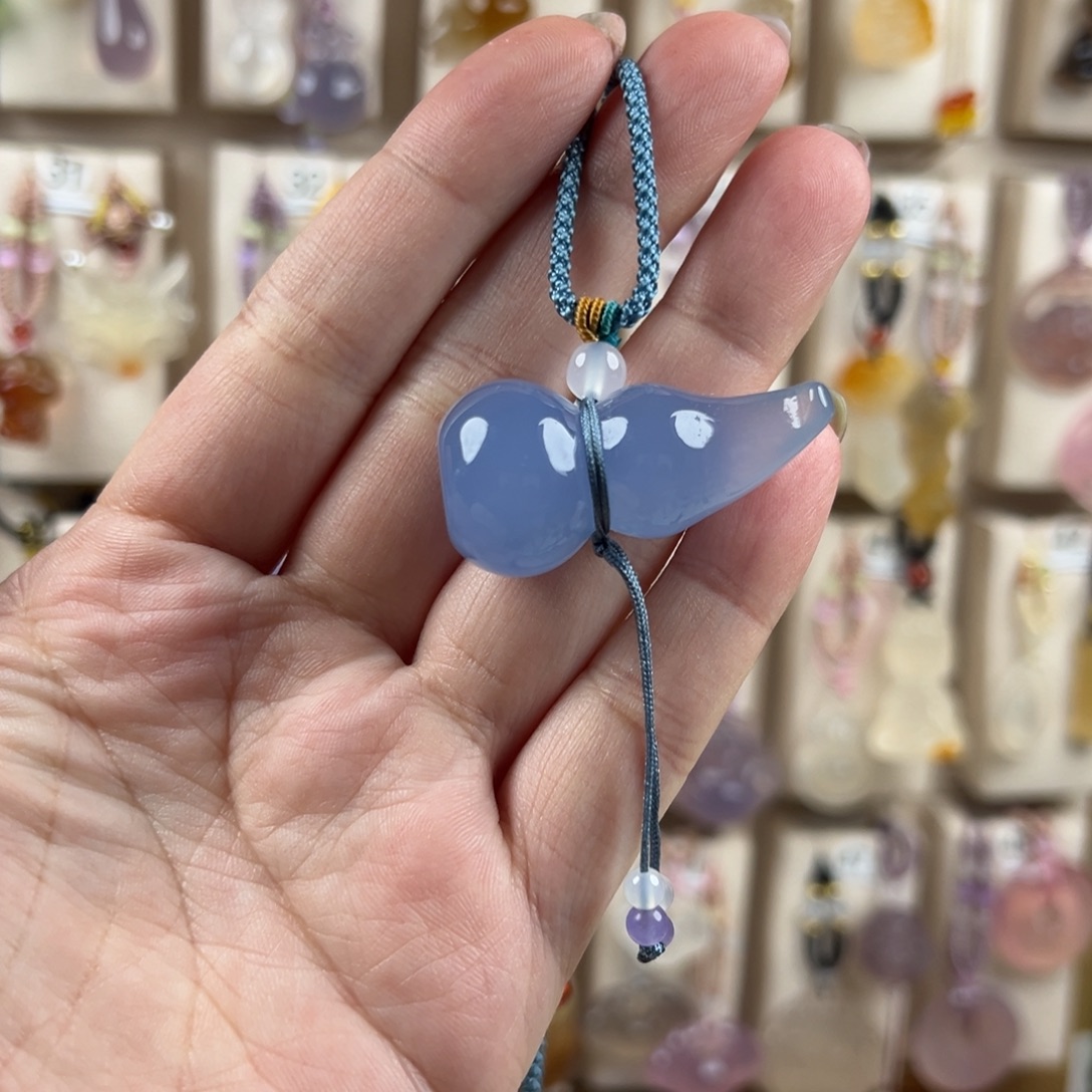 玛瑙/玉髓未镶嵌吊坠(赠链)