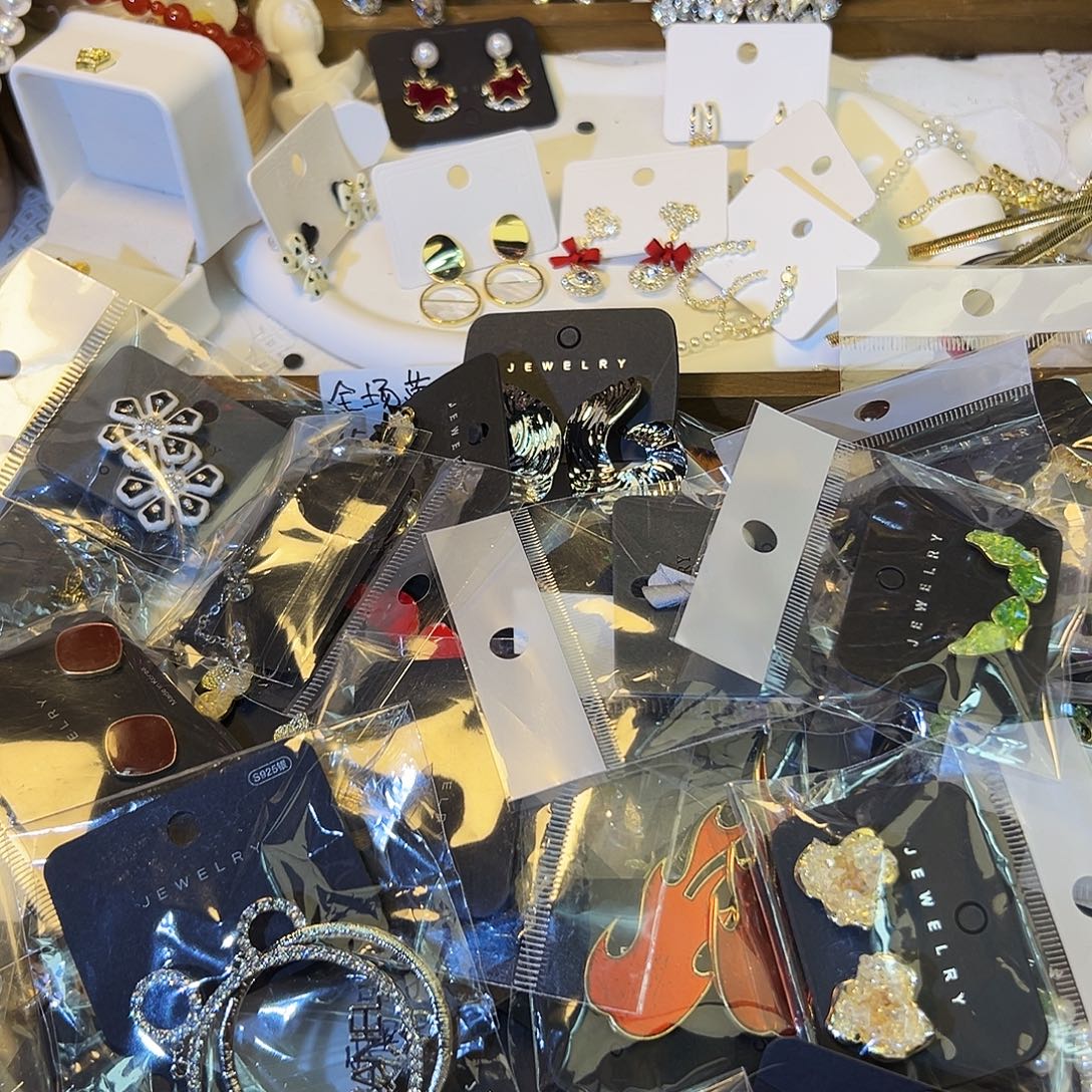 锦***弦琉璃纯铜合金耳饰