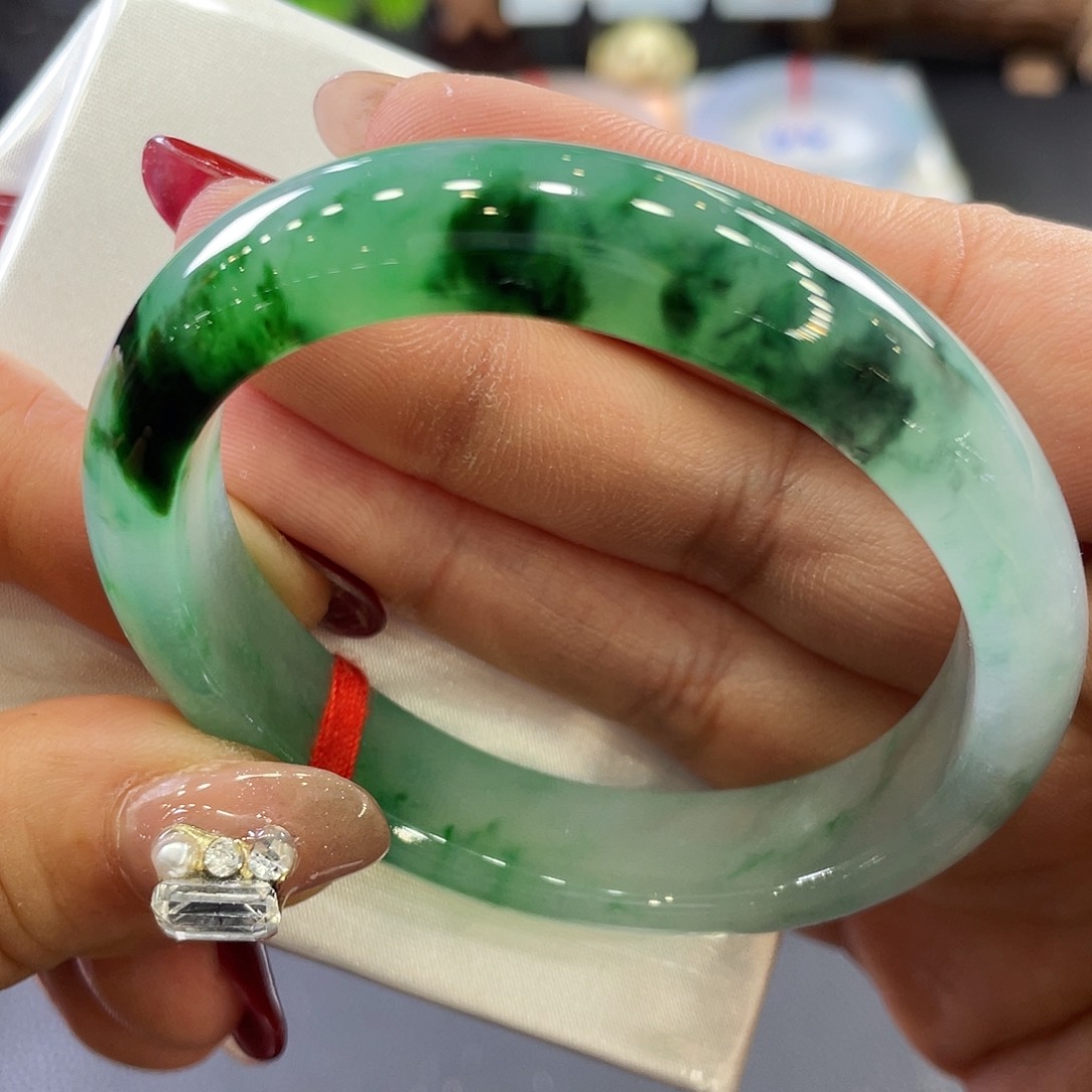 未镶嵌手镯翡翠胶润飘绿花贵妃54圈 16号