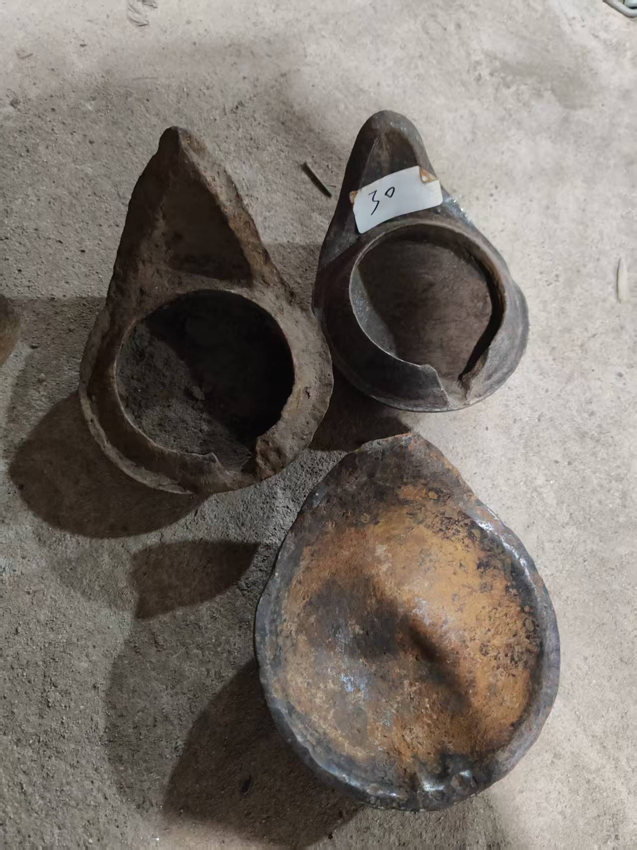 老铁艺 老铜艺 木雕 石雕 手工艺品，私拍随机发货[偏远不包邮]