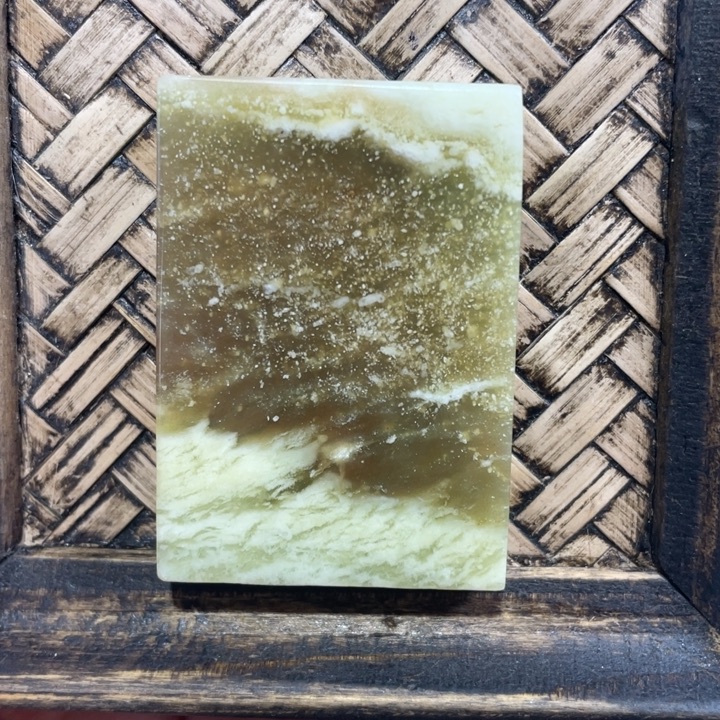 蛇纹石玉未镶嵌天然花玉平安无事牌