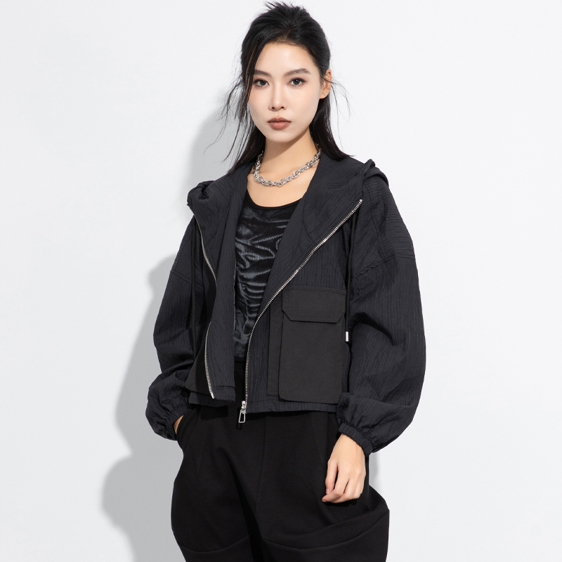 直下摆连帽休闲风女纯色短外套宽松开衫休闲新款时尚洋气百搭女装