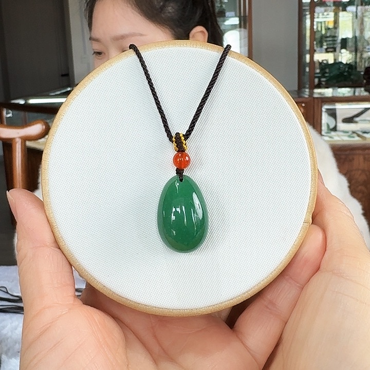 密玉（石英质玉）吊坠未镶嵌