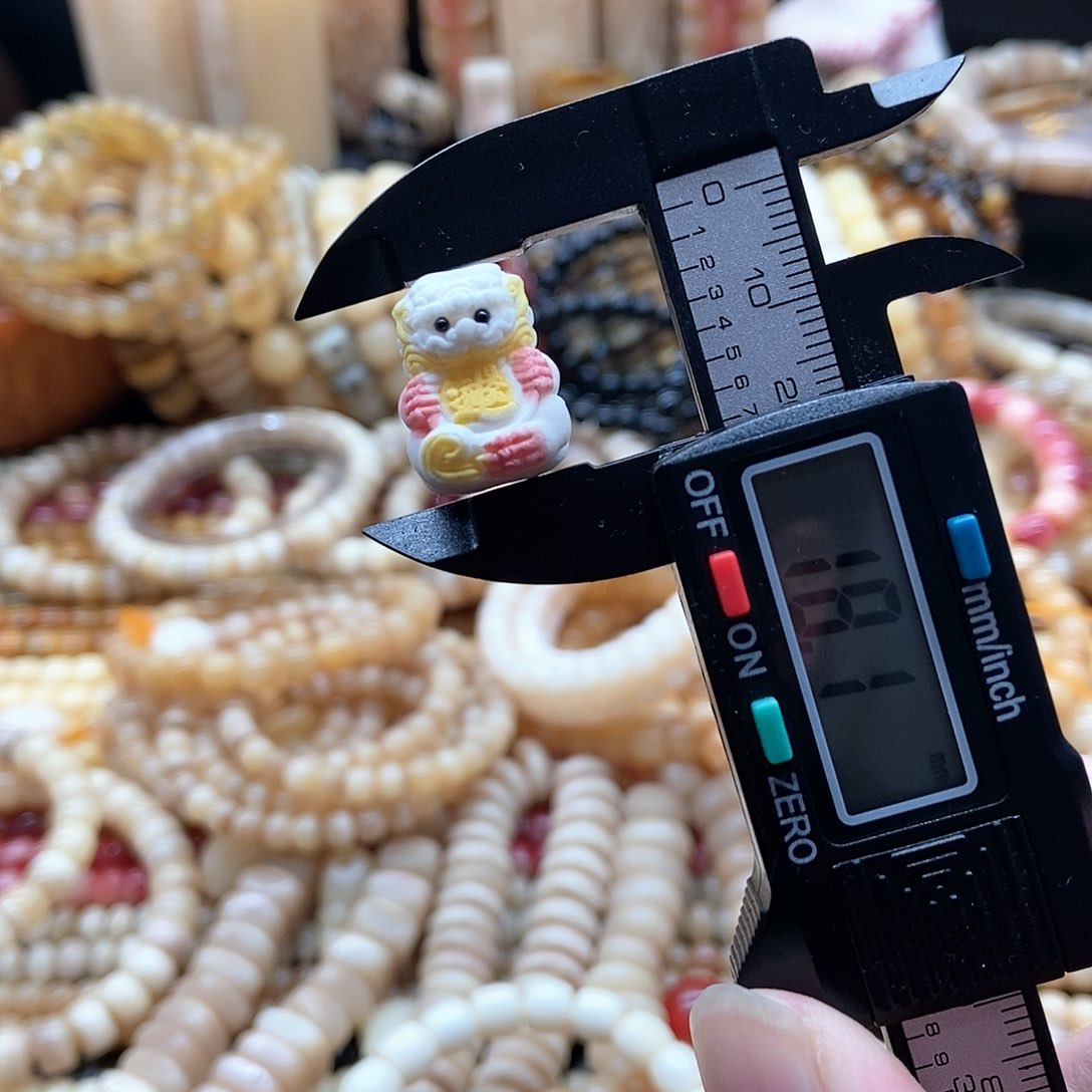 【闪购商品】驼骨其他雕刻招财猫