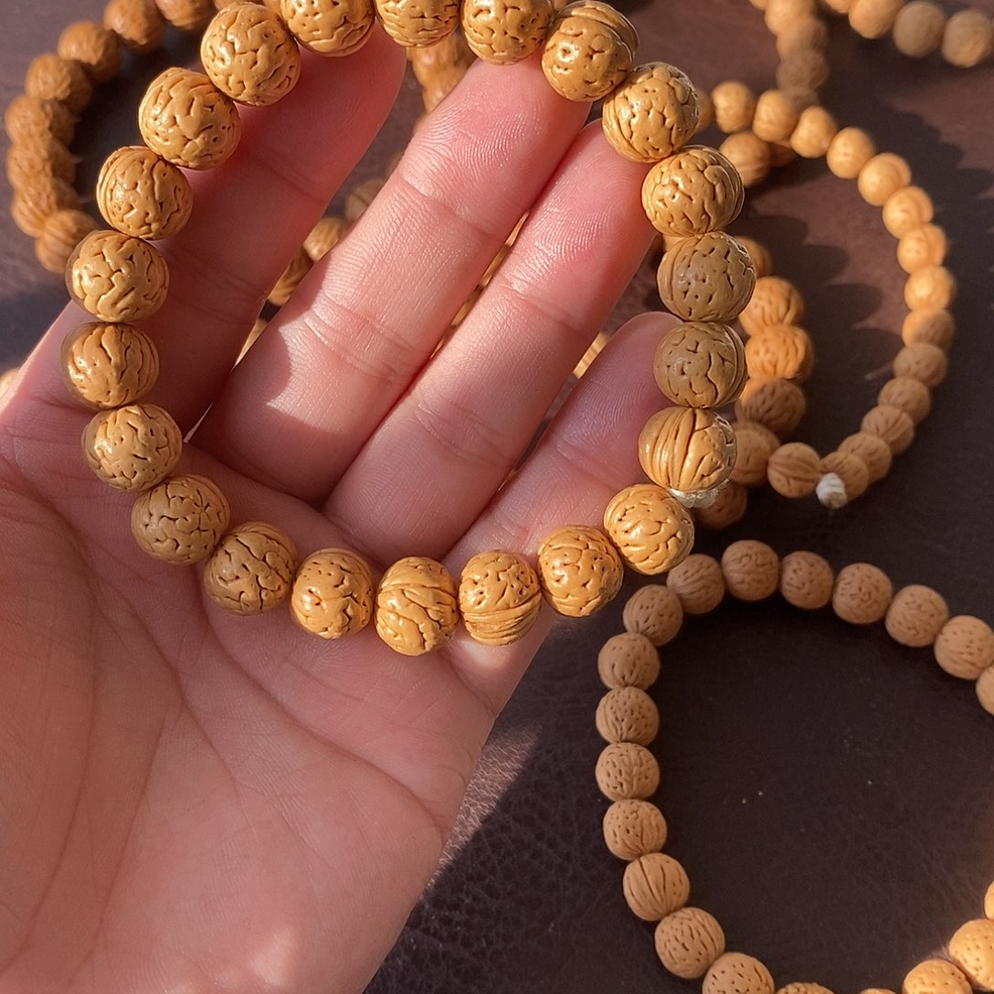 飞***豆磊落出品266红红火火