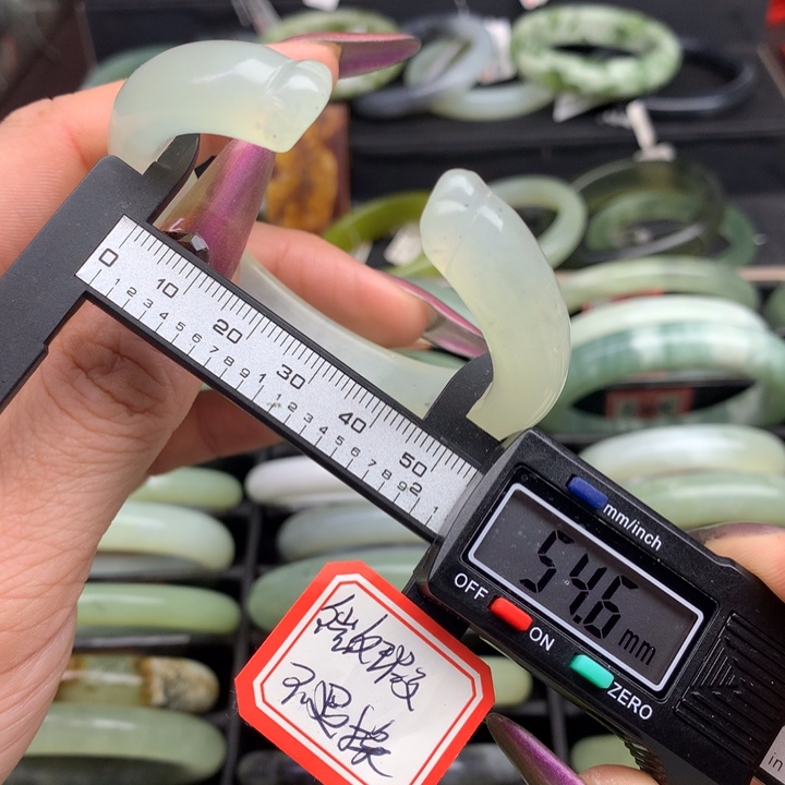 蛇纹石玉手镯未镶嵌594