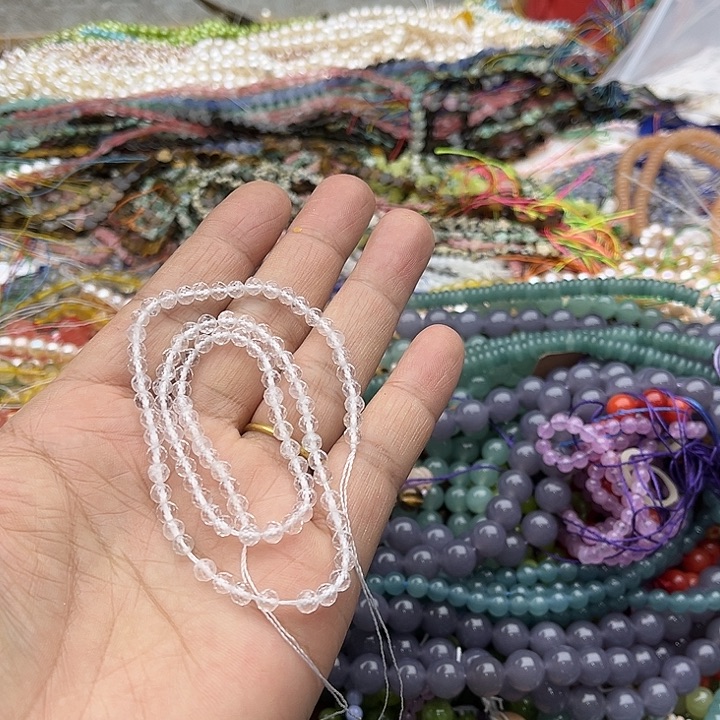 玛瑙/玉髓珠宝半成品未镶嵌一条4mm白水晶刻面