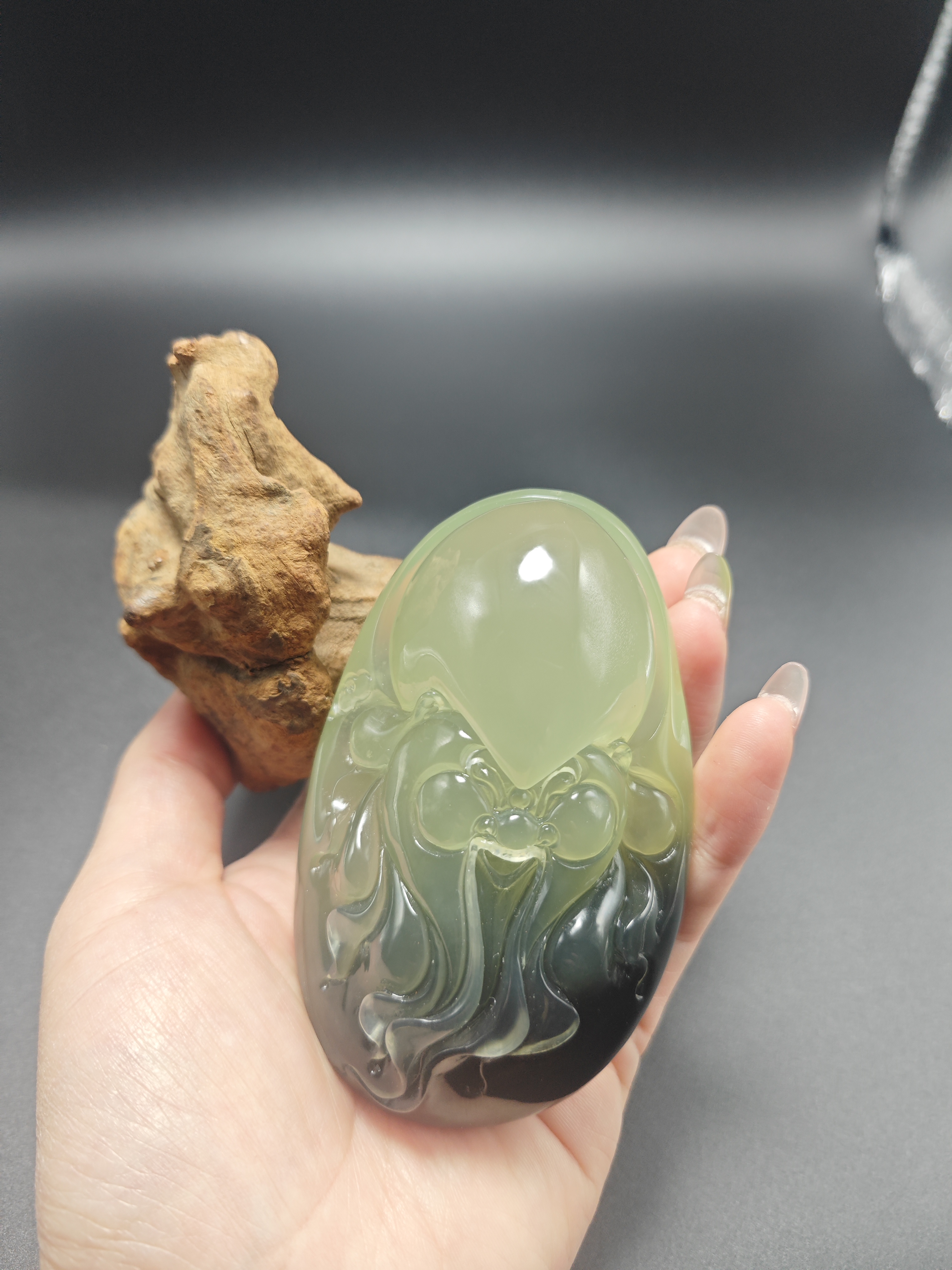 手把件，大火石青，精美绝伦！