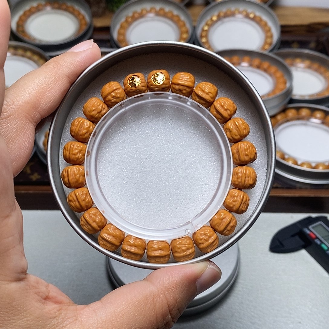 猴头核桃手串28号双标金蟾蛤蟆头10+11左右