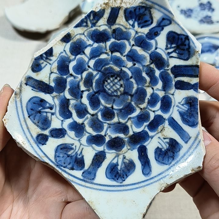 摆件瓷片瓷片瓷片瓷片