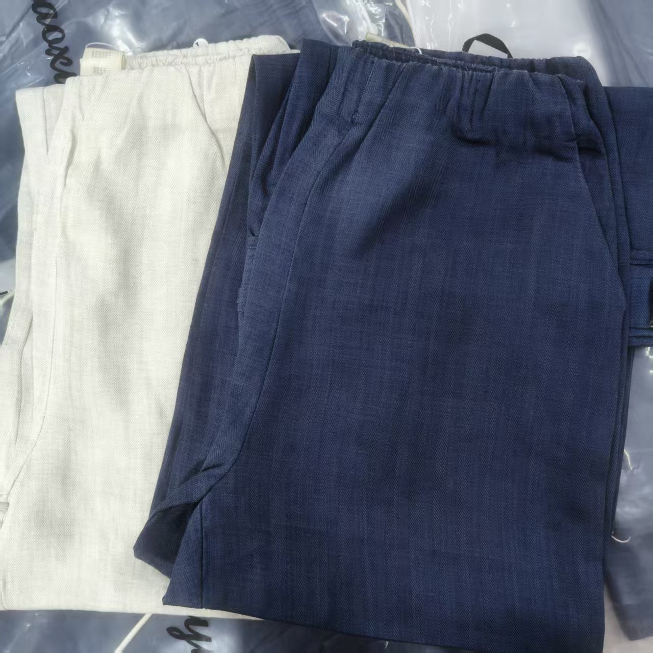 608/2521/130 女2025年夏日薄款新款宽松垂感休闲裤