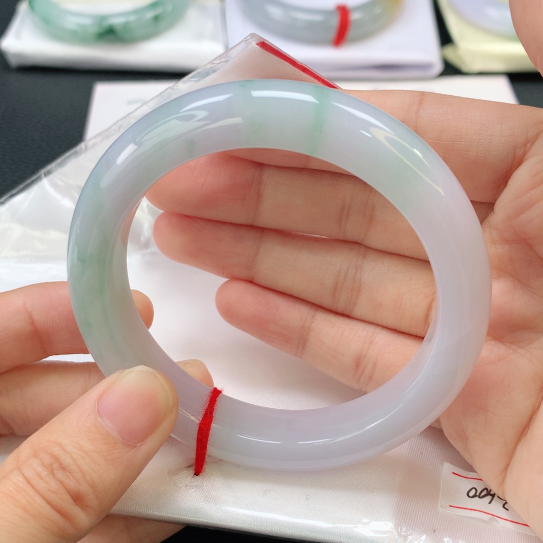 翡翠手镯未镶嵌缅甸57