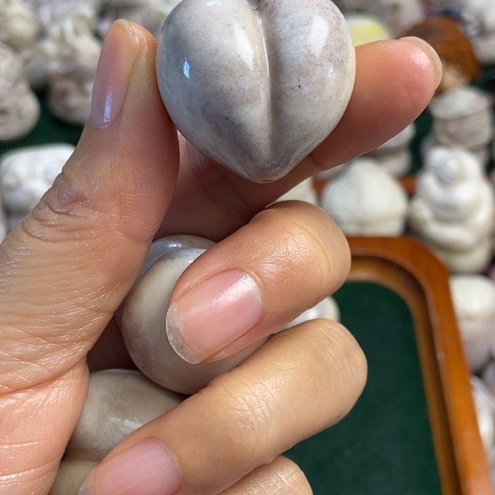 拾***）配饰鹿角雕刻一个出