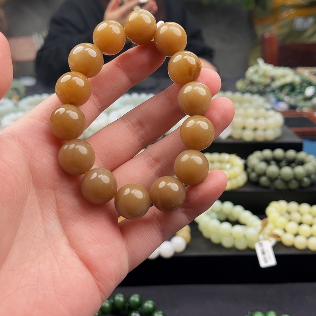 和田玉手串未镶嵌