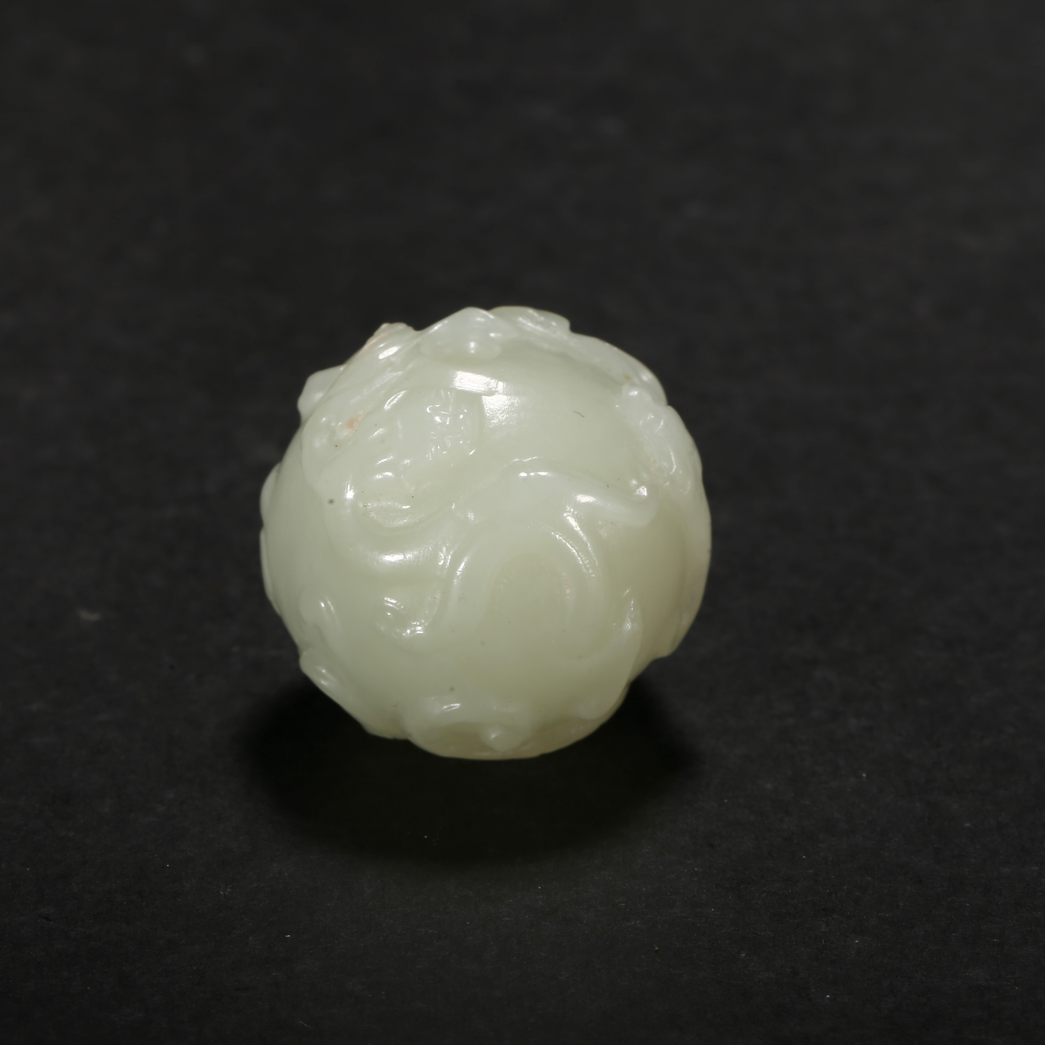 清代*浮雕龙纹玉珠/21ALJ3531/和田玉【北京文博】